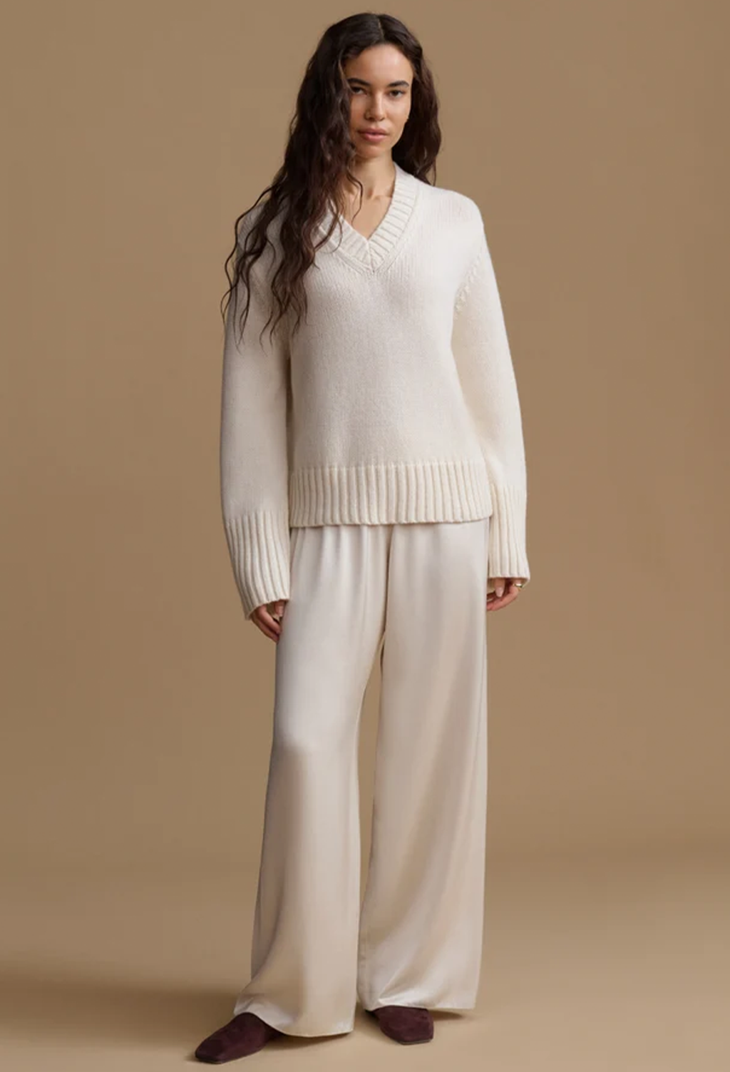 Cropped Cashmere Jet V-Neck