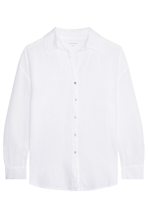 A FLATLAY OF A WHITE LONG SLEEVE LINEN SHIRT WITH A COLLAR AND SHELL BUTTONS UP THE FRONT. TRANSPARENT BACKGROUND. 