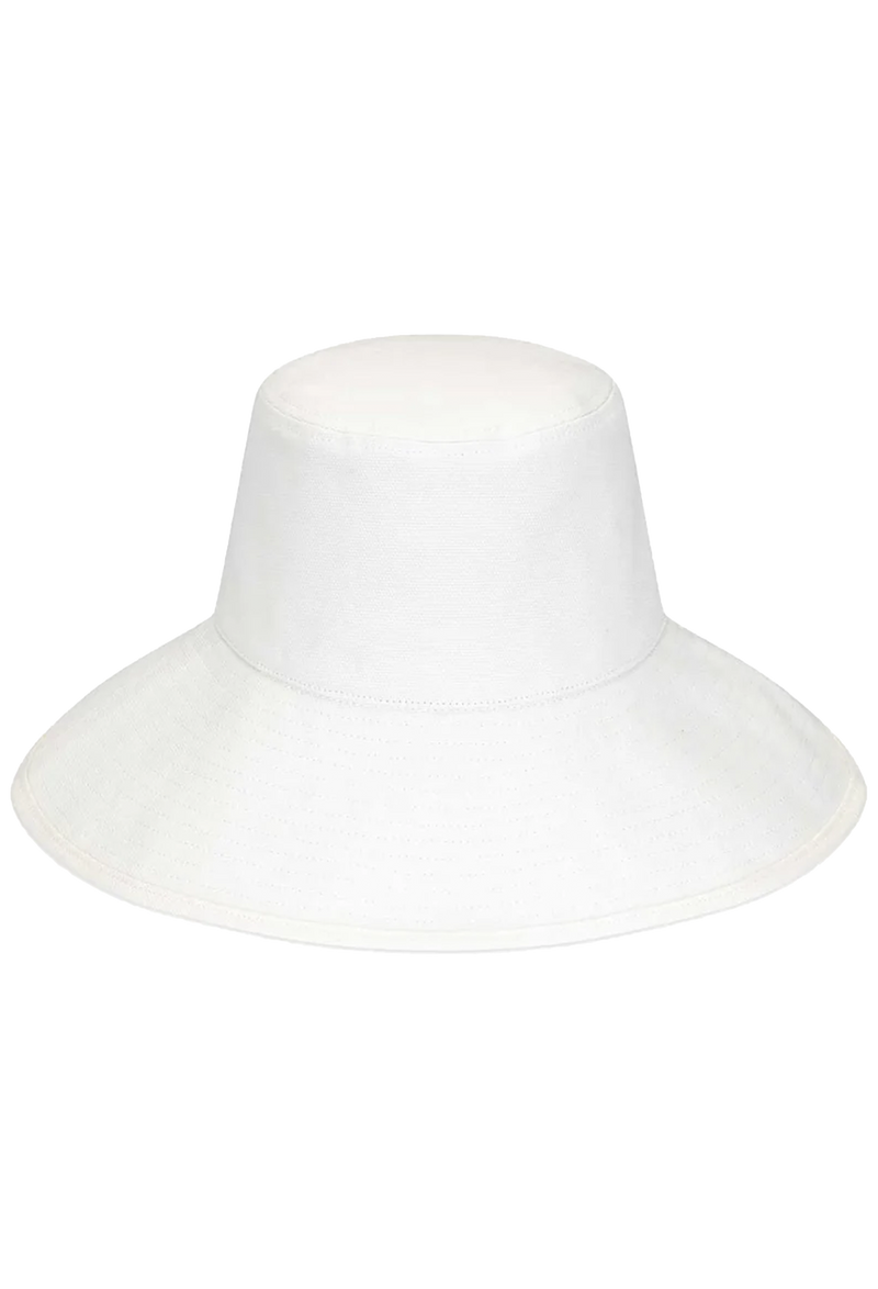 white bucket hat. transparent background.